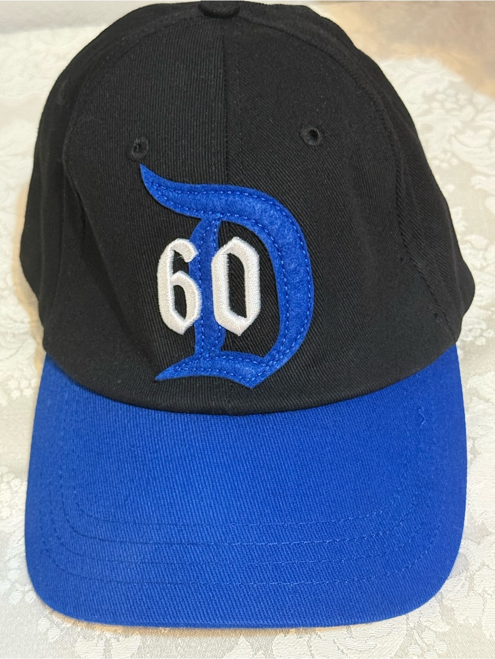 Disney Disneyland 60th Diamond Men’s Blue Black Baseball Hat NWT